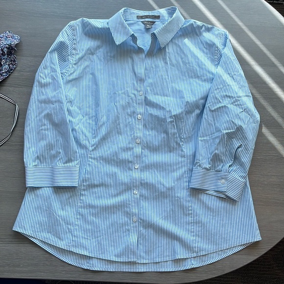Eddie Bauer 3/4 sleeve button blouse - Picture 1 of 3